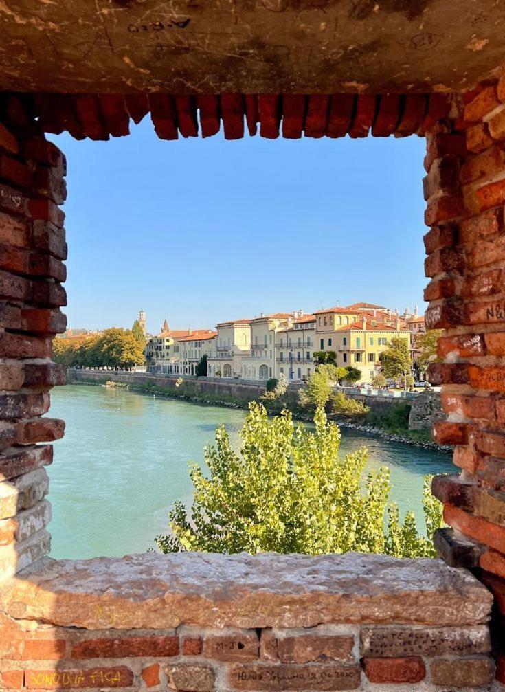Residenza Piazza Erbe Apartment Verona Exterior photo